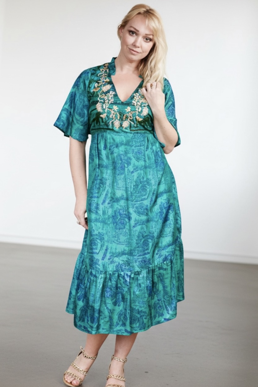 Zaria Silk Print Embroidered Dress 13 Size S/M