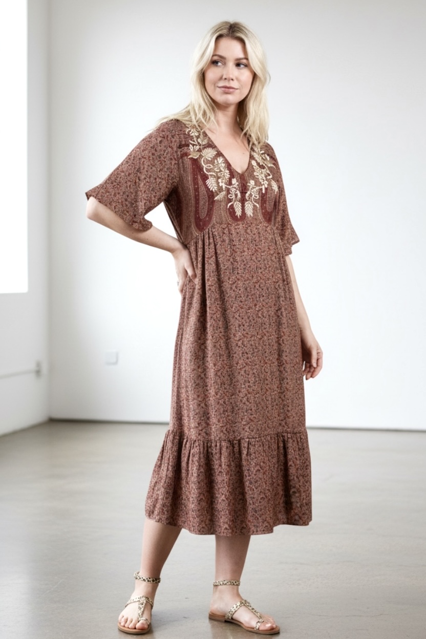 Zaria Silk Print Embroidered Dress 22 Size M/L